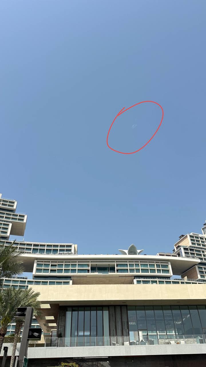 Фото Жительница Новосибирска показала страшные кадры взрывов в Дубае 3